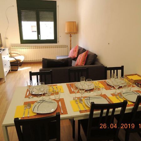 Apartament Jasmine Apartment Besalu Luaran gambar