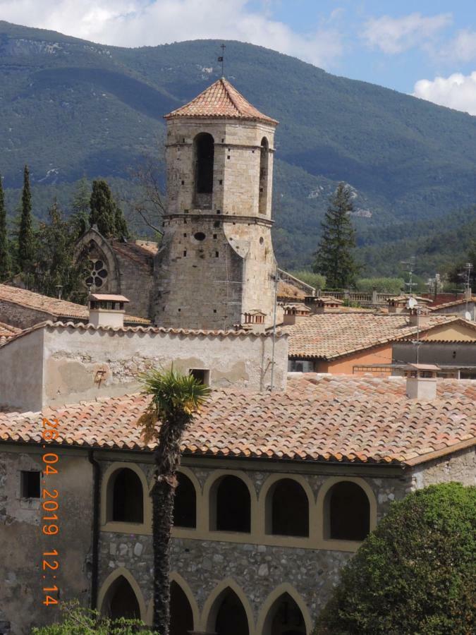 Apartament Jasmine Apartment Besalu Luaran gambar