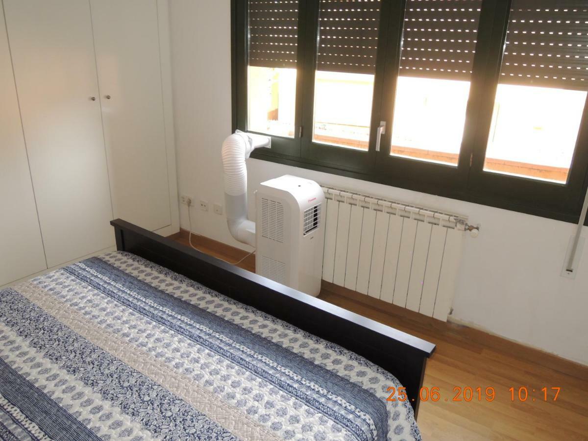 Apartament Jasmine Apartment Besalu Luaran gambar